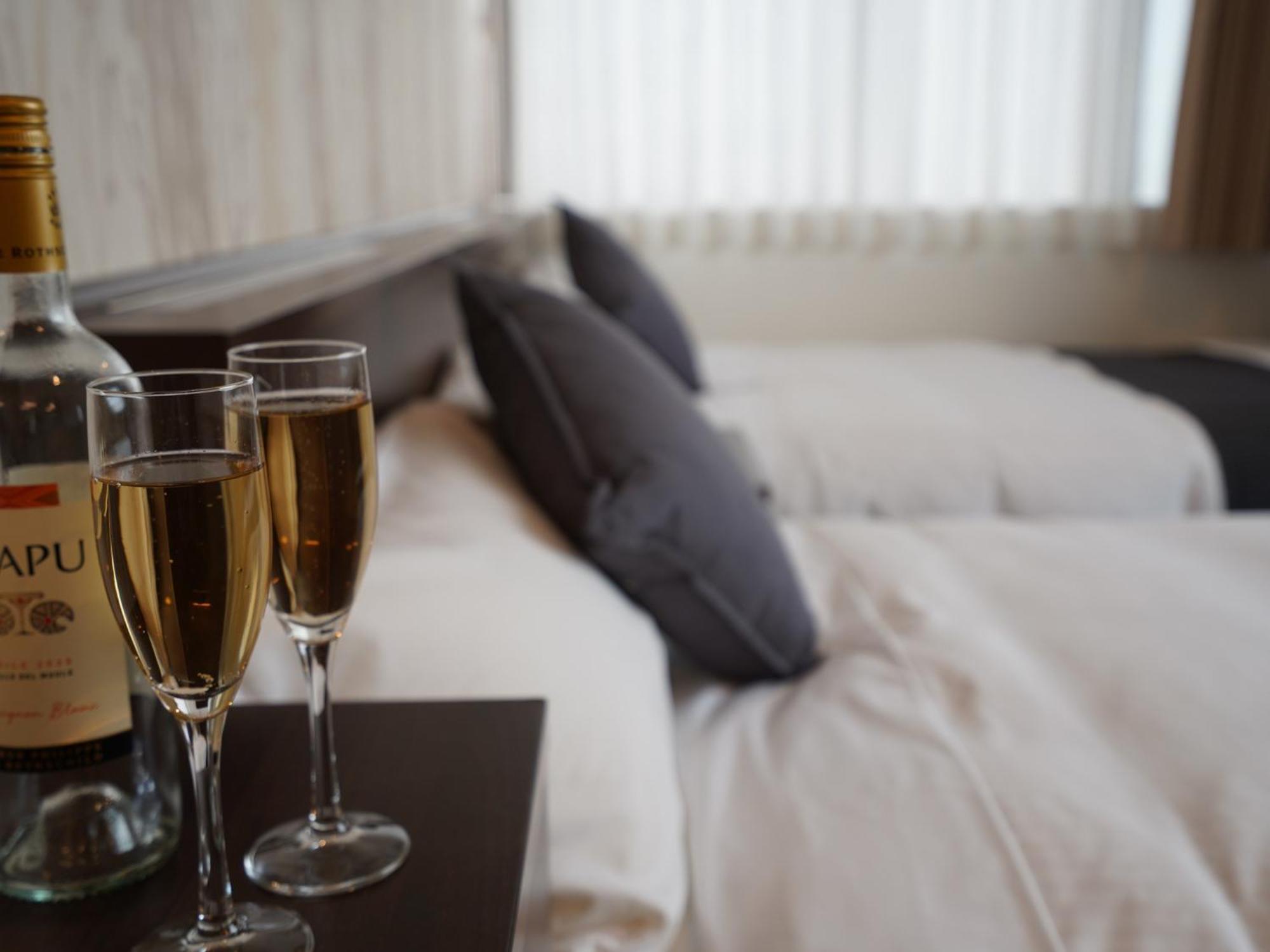 Hotel New Gaea Domemae Фукуока Екстериор снимка